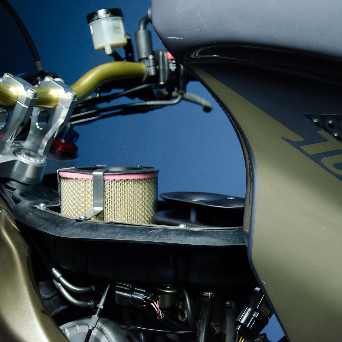 Kit maggiorazione Airbox - Aprilia V60
